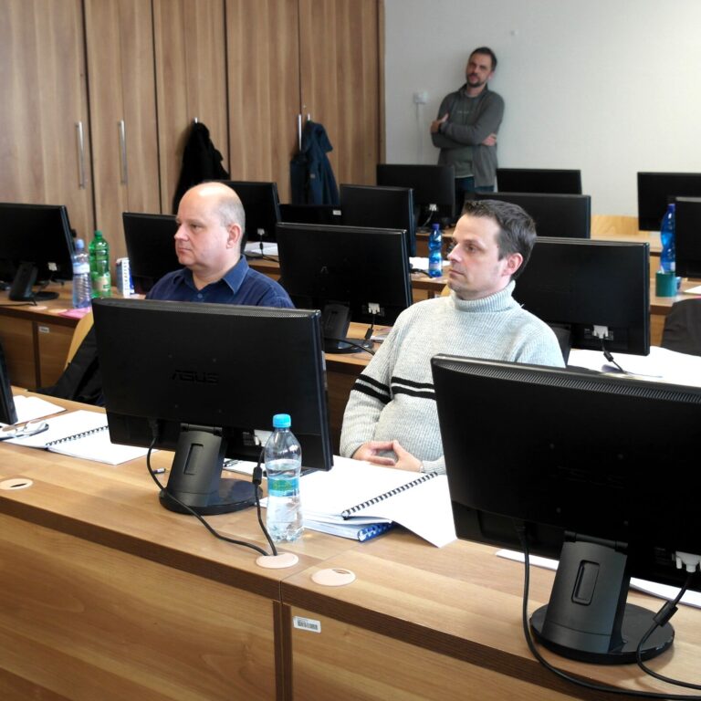 Bývalí paskovští horníci se školí na programátory