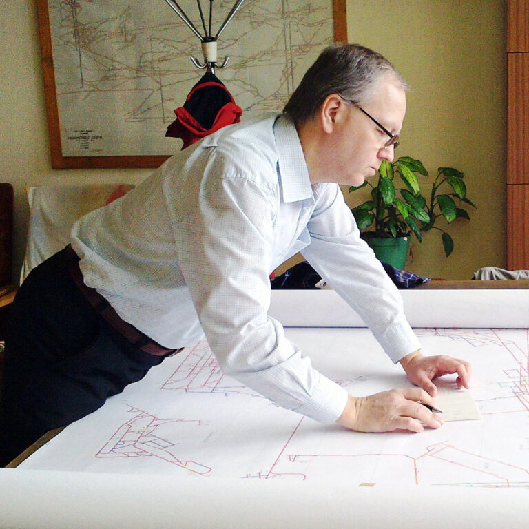 Uplatnění hledá po čtyřiceti letech práce v těžební firmě